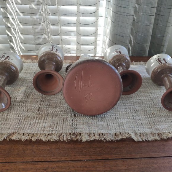 Studio Art Pottery Decanter Set of 5 La Canadienne VTG Bottle + 4 Goblets Signed - Picture 4 of 15